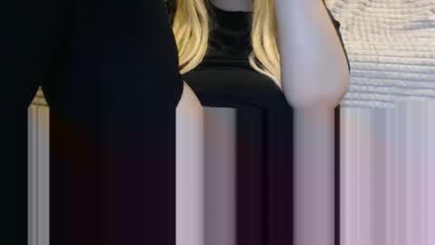 Lynn online show from 02-21-26, 06:09