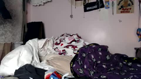 poutyangel online show from 05-30-26, 09:17
