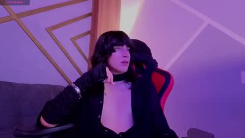 Alex online show from 10-04-25, 04:21