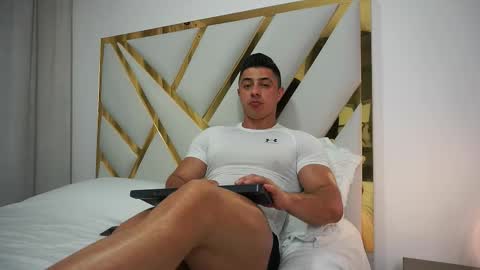 Devin Hunter online show from 10-02-25, 03:35