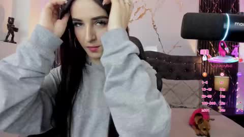 Snapshot of devlin_violet__ chatting on 11-25-25, 03:28 PaulaInsta paulacastellanos 1Pvt open online show from 11-25-25, 03:28