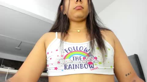 thumb up me please its important online show from 11-25-25, 09:09