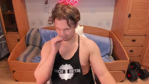 Snapshot of dexter_bennett chatting on 03-23-26, 05:06 Dexter online show from 03-23-26, 05:06