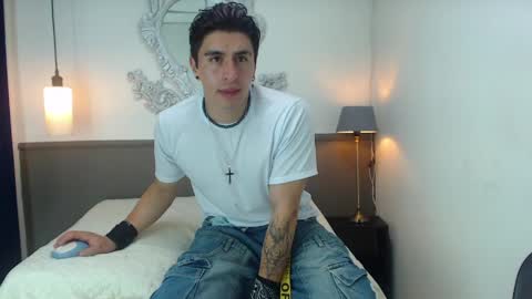 Snapshot of dexter_vozz chatting on 04-16-26, 12:06 dexter online show from 04-16-26, 12:06