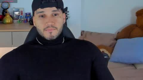 JULIAN online show from 05-24-26, 03:22