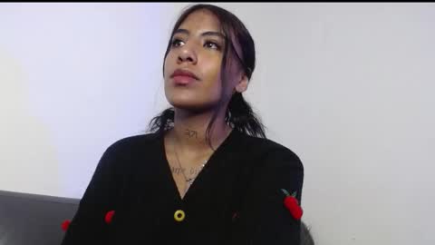 Snapshot of deysha_garncia chatting on 10-09-25, 02:48 Deysha online show from 10-09-25, 02:48