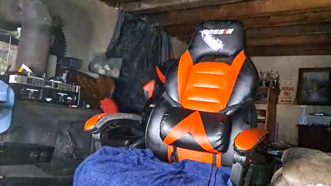 Snapshot of dhbbc454336 chatting on 10-23-25, 02:38 Marcus D-von Steel as the raunchy ass sniffer thrill me with your online show from 10-23-25, 02:38