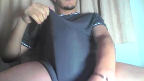 Snapshot of di_carter chatting on 10-25-25, 08:14 Carter online show from 10-25-25, 08:14