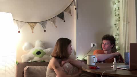 Di Alex online show from 01-04-25, 04:43