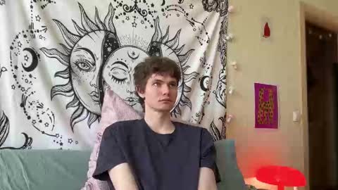 Di Alex online show from 02-19-25, 10:34