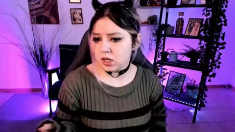 Dia online show from 03-05-25, 05:18