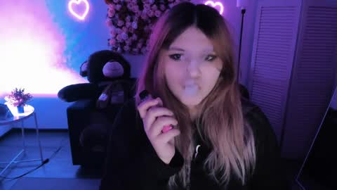 Dia online show from 04-28-26, 04:45