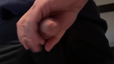 Snapshot of diag033014 chatting on 01-14-25, 10:44 diag033014 online show from 01-14-25, 10:44