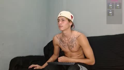 Snapshot of diago_meyer_ chatting on 10-15-25, 04:23 diago online show from 10-15-25, 04:23