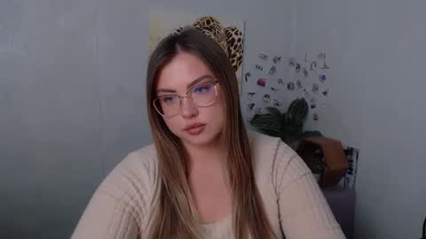 Snapshot of diamantkriss_ chatting on 03-10-26, 08:41 Kriss online show from 03-10-26, 08:41