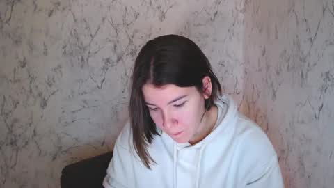 Snapshot of diamond_is chatting on 11-27-25, 10:56 diamond is online show from 11-27-25, 10:56