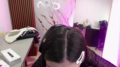 diamond_juliana_ online show from 04-29-26, 03:21