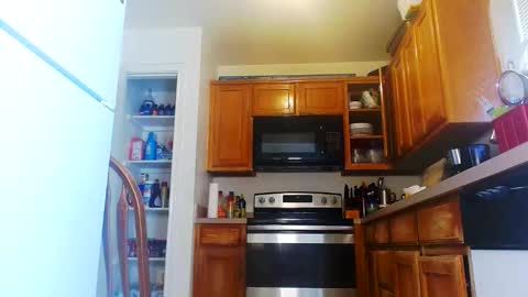 Snapshot of diamondmonroexo chatting on 03-19-26, 04:33 DiamondMonroeXo online show from 03-19-26, 04:33