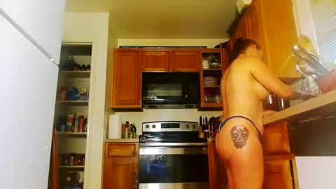 Snapshot of diamondmonroexo chatting on 03-27-26, 04:40 DiamondMonroeXo online show from 03-27-26, 04:40