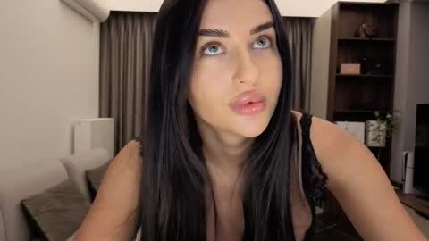 Iris online show from 10-27-25, 08:46