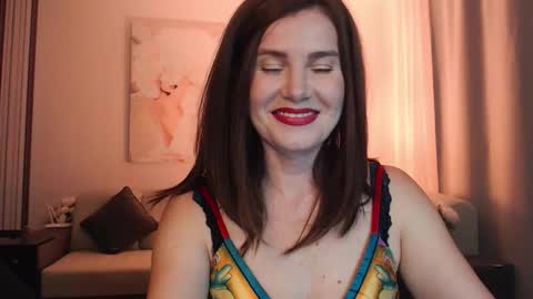 Snapshot of diana_delua chatting on 09-22-25, 05:04 Diana DeLua online show from 09-22-25, 05:04