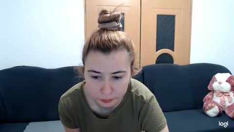 dianasmiey7 online show from 01-27-25, 09:23