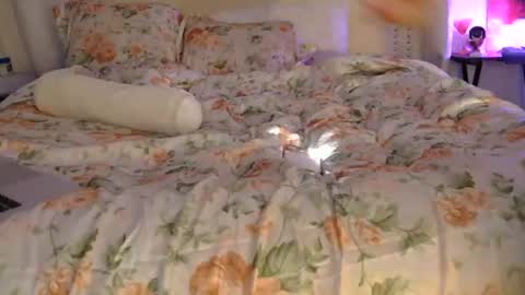 Snapshot of dianaxoagua chatting on 08-06-26, 06:04 Dianaseshh online show from 08-06-26, 06:04