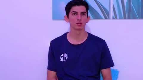 Snapshot of dianayleo chatting on 02-07-26, 01:59 Ana Leo online show from 02-07-26, 01:59