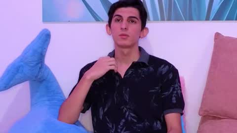 Snapshot of dianayleo chatting on 02-10-26, 03:05 Ana Leo online show from 02-10-26, 03:05