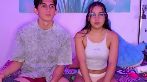 Snapshot of dianayleo chatting on 03-08-26, 04:22 Ana Leo online show from 03-08-26, 04:22