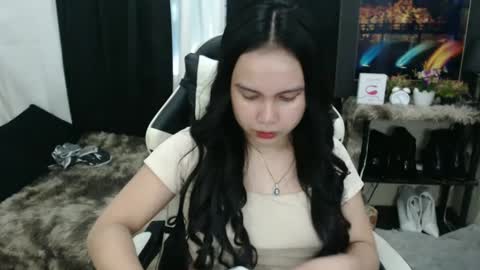 Diane online show from 01-23-25, 04:19