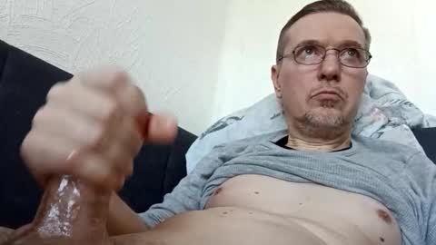 Snapshot of dick__18 chatting on 11-22-25, 08:46 Antonio online show from 11-22-25, 08:46