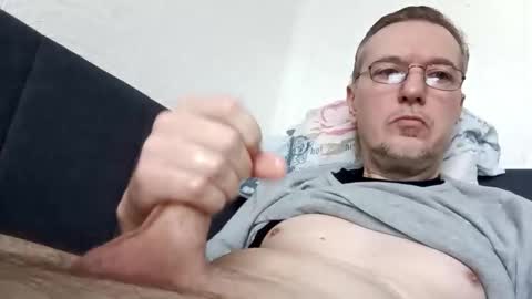 Snapshot of dick__18 chatting on 11-30-25, 09:57 Antonio online show from 11-30-25, 09:57