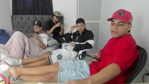 dick online show from 11-11-25, 01:33