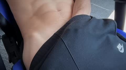 Snapshot of dickbboy19 chatting on 09-16-25, 06:31 dickbboy19 online show from 09-16-25, 06:31