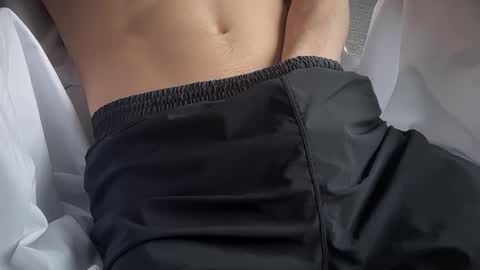 Snapshot of dickbboy19 chatting on 05-21-26, 04:58 dickbboy19 online show from 05-21-26, 04:58