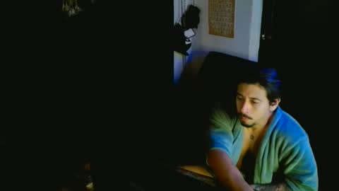 Snapshot of dickdamian_ chatting on 12-24-24, 09:39 Damin online show from 12-24-24, 09:39