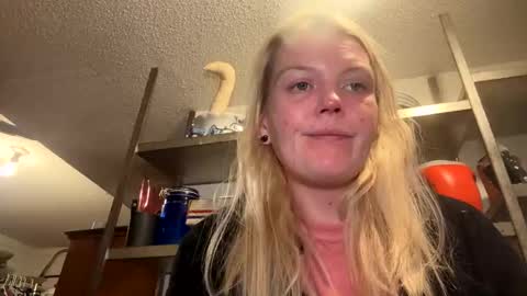 Snapshot of dickeddownsouth chatting on 11-24-25, 05:40 Beau online show from 11-24-25, 05:40