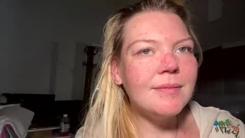 Snapshot of dickeddownsouth chatting on 01-08-26, 07:16 Beau online show from 01-08-26, 07:16