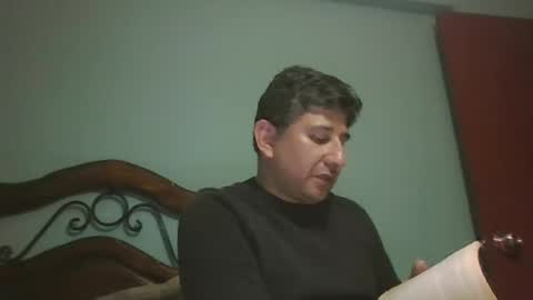 Snapshot of dickeduardo chatting on 11-18-25, 02:06 dickeduardo online show from 11-18-25, 02:06