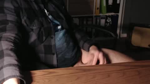 Snapshot of dickeeier96 chatting on 12-29-24, 05:44 dickeeier96 online show from 12-29-24, 05:44