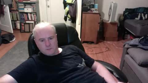 Snapshot of dickflasher5 chatting on 01-03-25, 08:00 Richard Fleischer online show from 01-03-25, 08:00