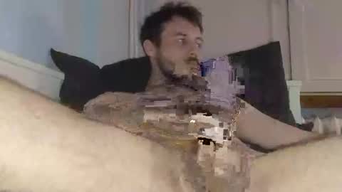 Snapshot of dickycumalotofficial chatting on 10-18-25, 10:21 Dicky online show from 10-18-25, 10:21