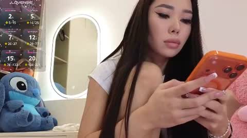 Liya online show from 07-28-26, 05:56