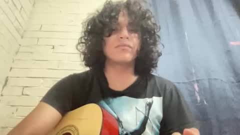 dieciochocentimetross online show from 06-07-26, 08:01