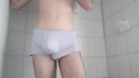 Snapshot of diego_1999mai chatting on 05-23-26, 08:57 El polla online show from 05-23-26, 08:57
