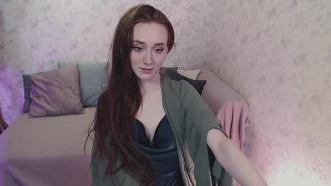 Snapshot of digital_geisha chatting on 03-11-25, 06:53 Hi im Alice 3 Im usualy online 03-10 or 17-21 UTC0 online show from 03-11-25, 06:53