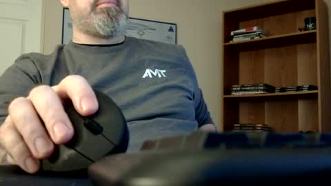 Snapshot of digitalgeordi chatting on 06-25-26, 12:54 digitalgeordi online show from 06-25-26, 12:54