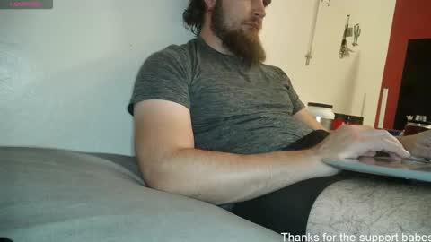 Snapshot of dikdowndaddy chatting on 10-27-25, 08:40 Daddy online show from 10-27-25, 08:40