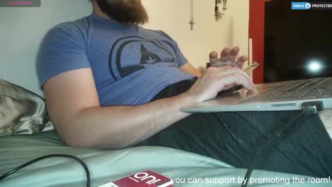 Snapshot of dikdowndaddy chatting on 02-04-26, 07:25 Daddy online show from 02-04-26, 07:25